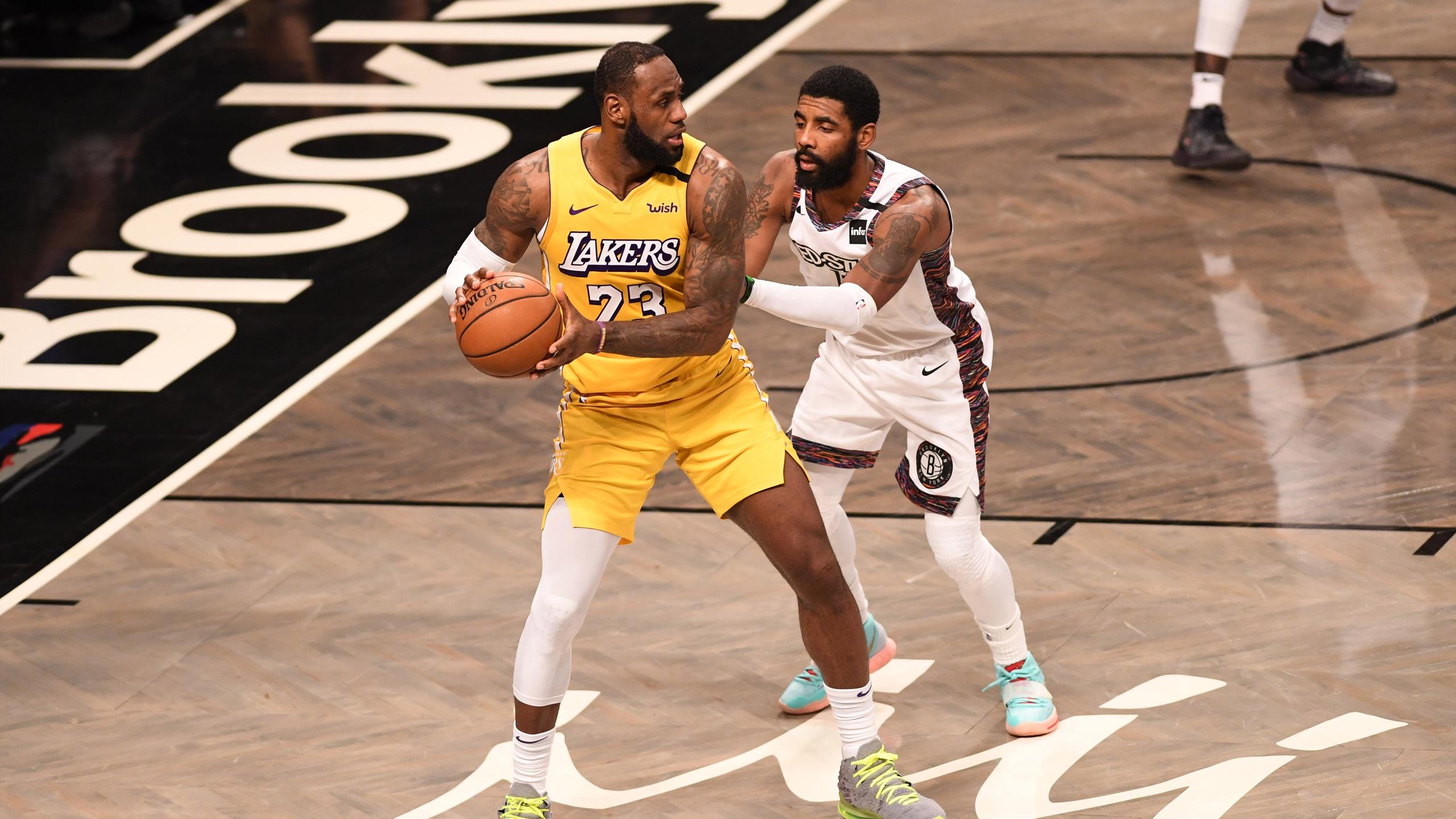 Niente Lakers per Irving, LeBron James ammette: "Sono deluso"