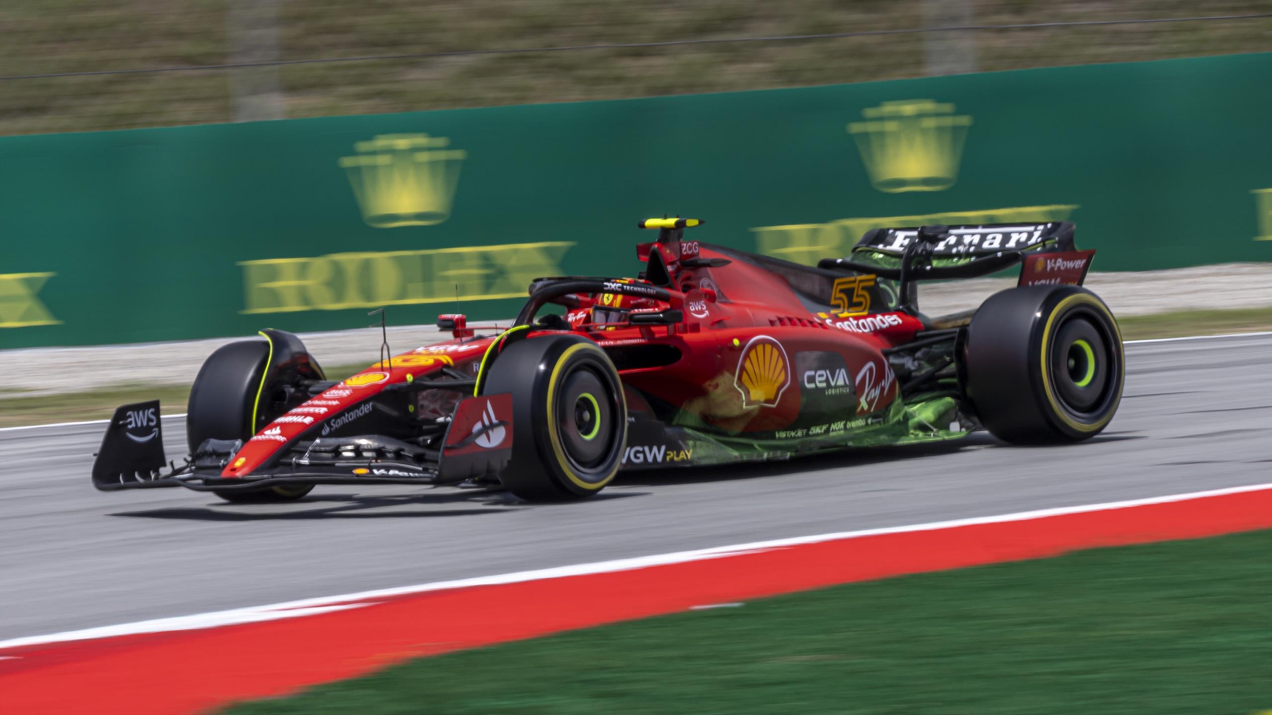 La Ferrari cambia volto: tutte le novità della SF-23 a Barcellona
