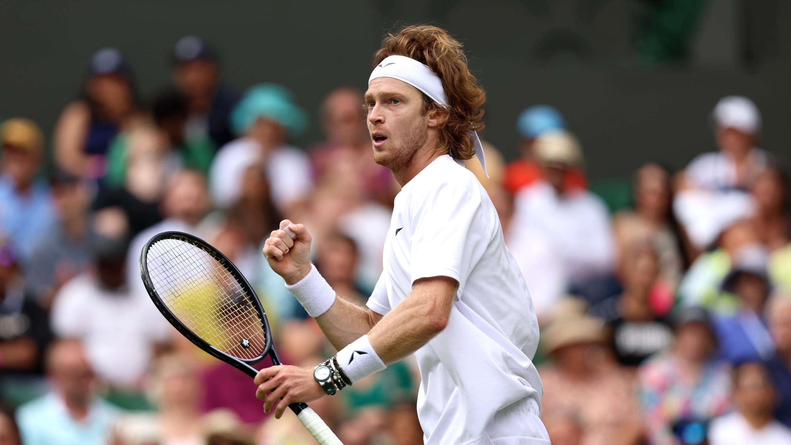 Rublev si vendica con Bublik e accede ai quarti; Safiullin a sorpresa