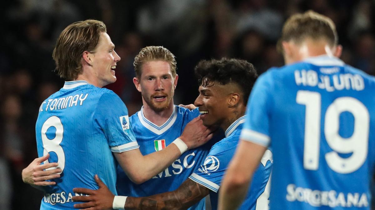 Napoli dominante: poker alla Cremonese. Festa scudetto Inter rimandata