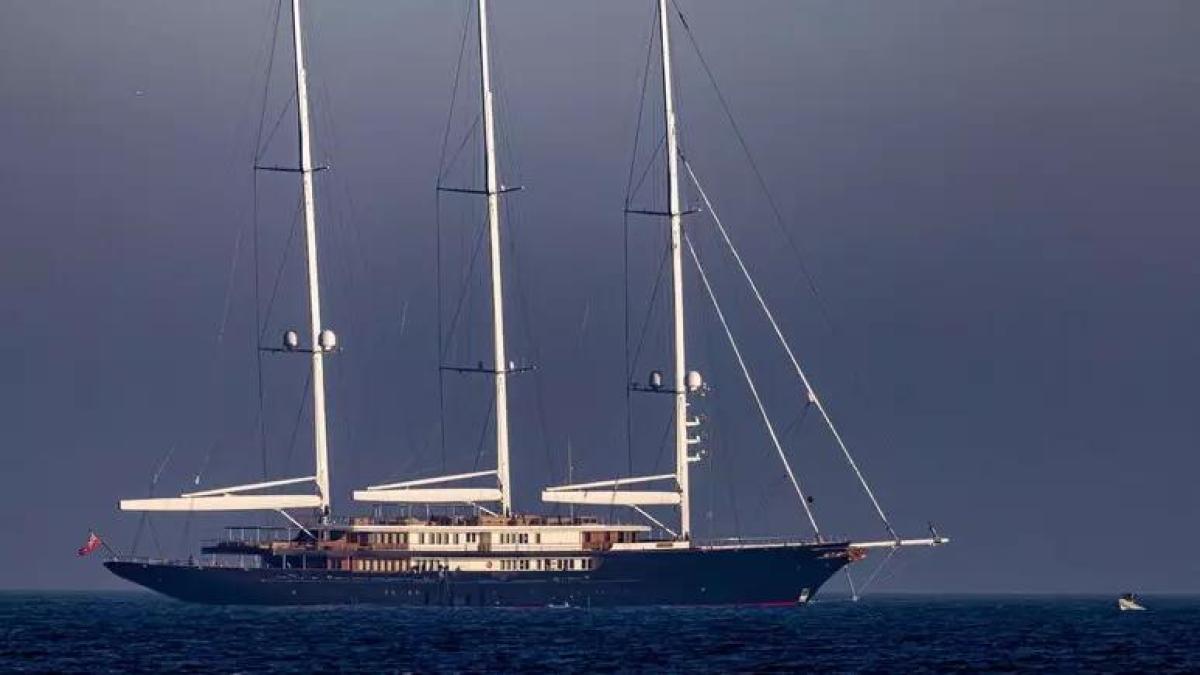 Bezos vorrebbe vendere il suo megayacht Koru da mezzo miliardo