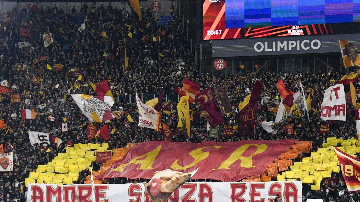 Caos derby, la Roma sostiene la protesta della Curva Sud: "Comprendiamo il legittimo disappunto"