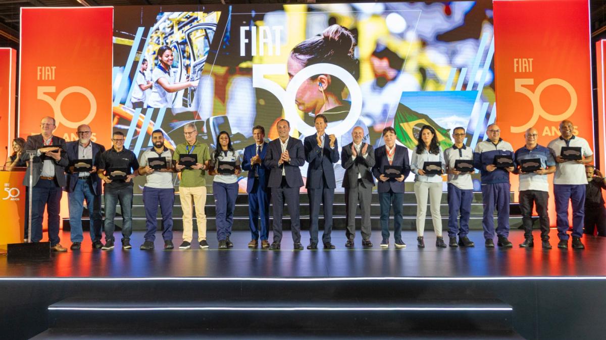 Fiat: 50 anni di carriera e 18 milioni di auto in Brasile. Filosa: "Continueremo a investire e innovare in Sudamerica"