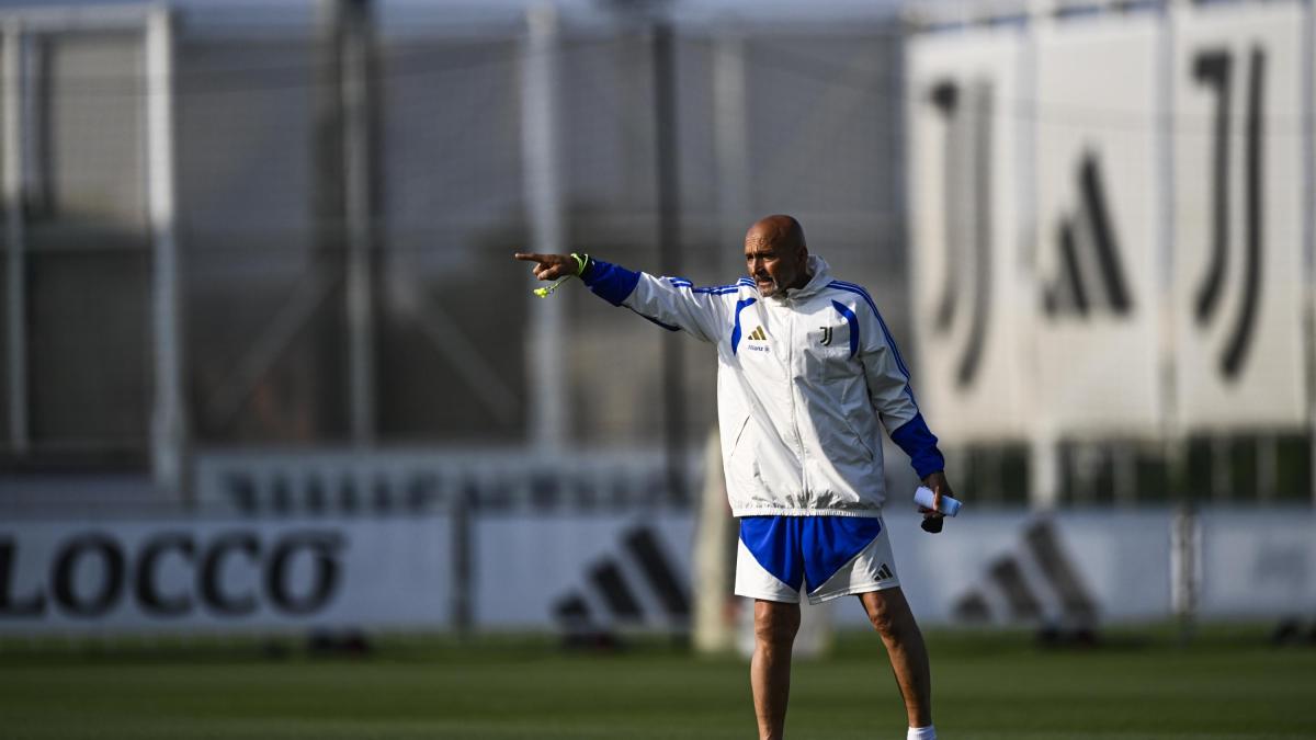 Juve, mercato a rilento. Furia Spalletti, si sfoga con i giocatori: "Io resto, molti di voi no"