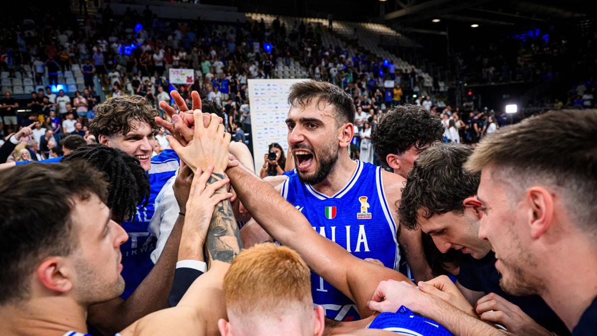 Nazionale, ecco i 16 convocati del ct Banchi: c'è anche Fontecchio. La corsa al Mondiale continua