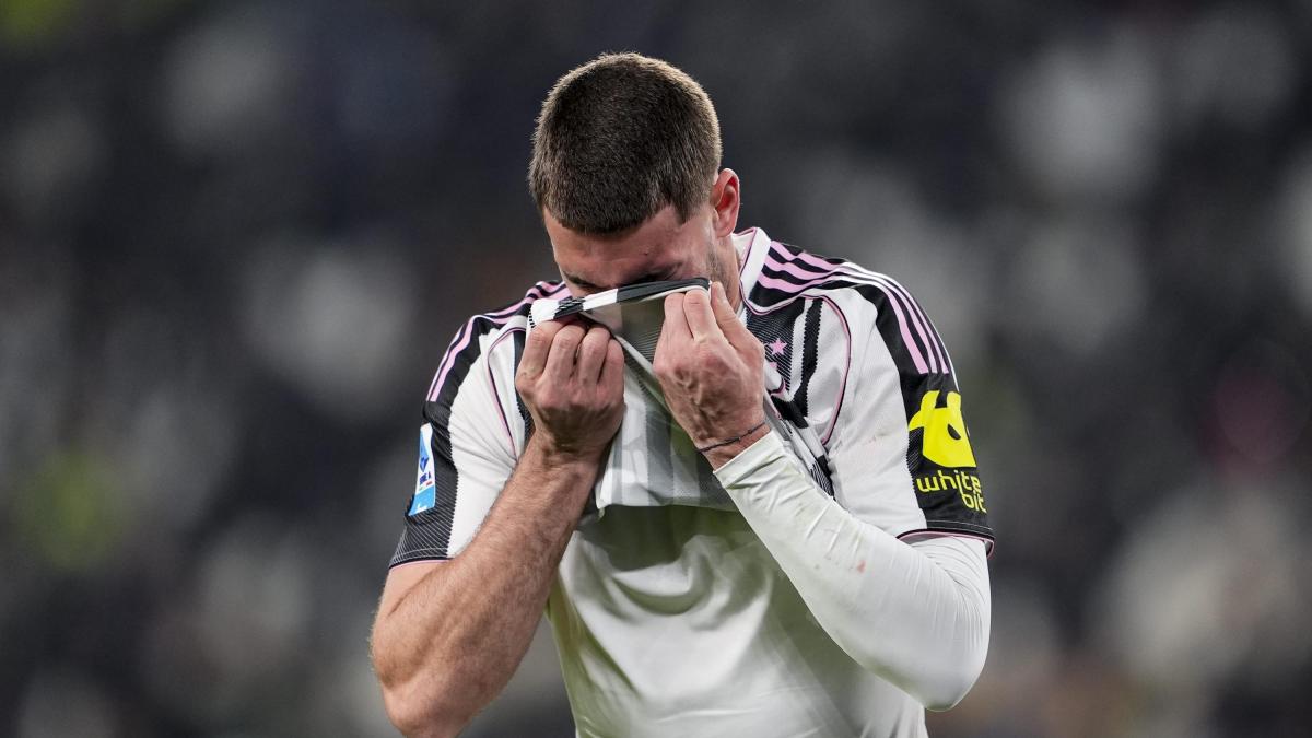 Vlahovic resta a spasso? Anche il Besiktas sta perdendo la pazienza. E la Juve…