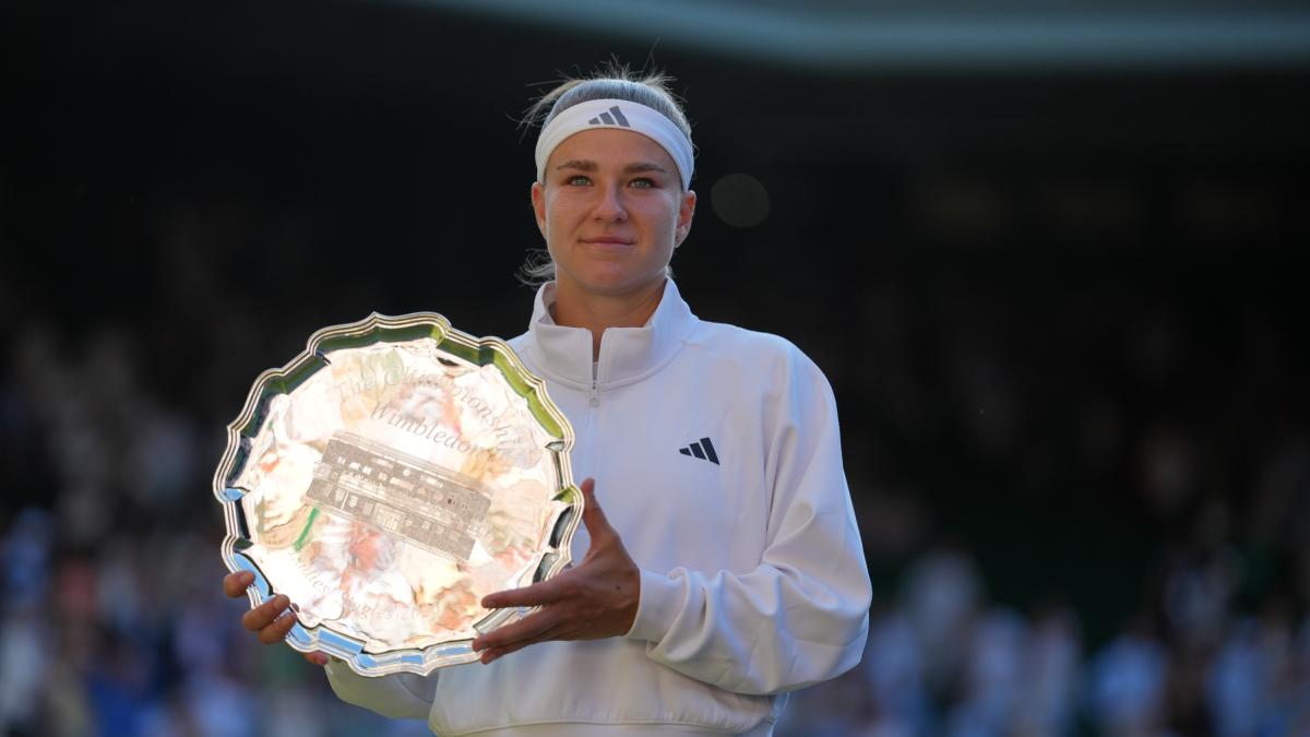 Noskova regina di Wimbledon: sconfitta Muchova nella finale tutta ceca