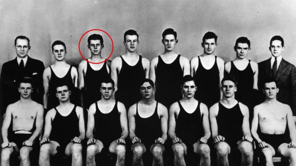 JFK tra nuoto, golf, football americano: "Lo sport salverà gli americani"