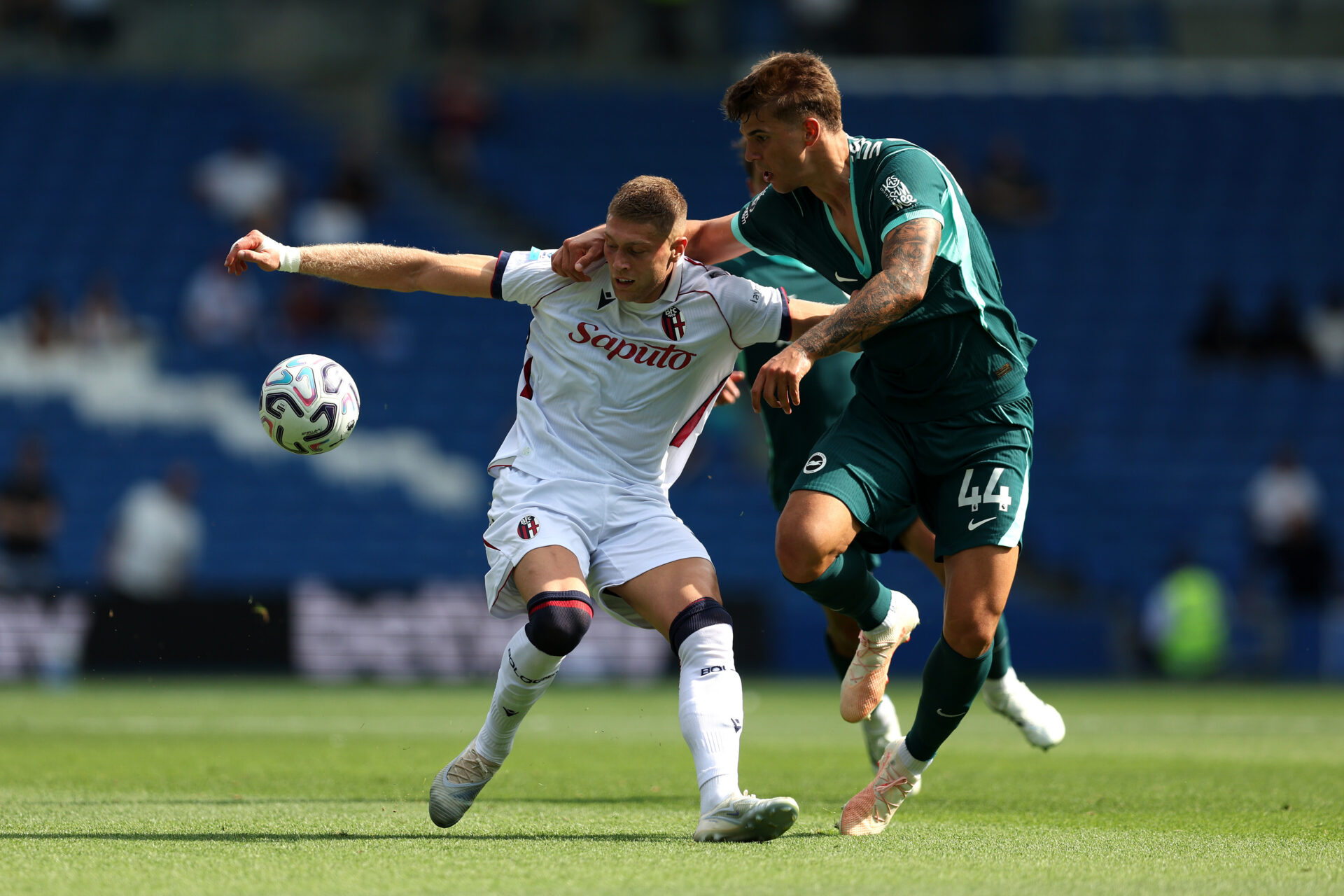 Brighton-Bologna 1-0. Bene Skorupski, Dovbyk apparso in ritardo