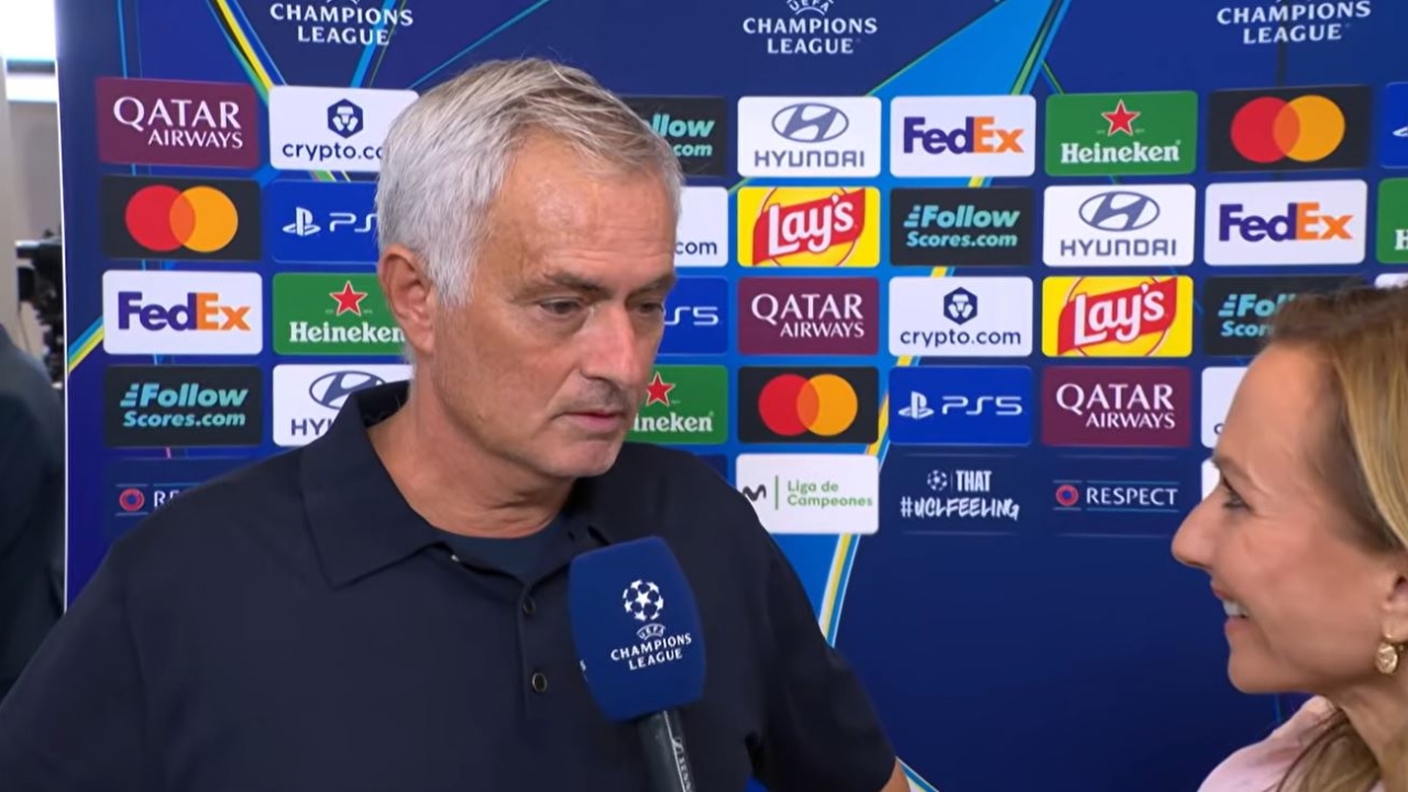 Mourinho gela la giornalista: "Non è il mio ritorno in Champions". Il video è virale
