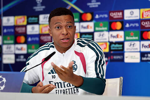 Mbappé come Mobutu, Kylian non ci sta: "Non è divertente, c'è gente che ha sofferto per colpa sua"