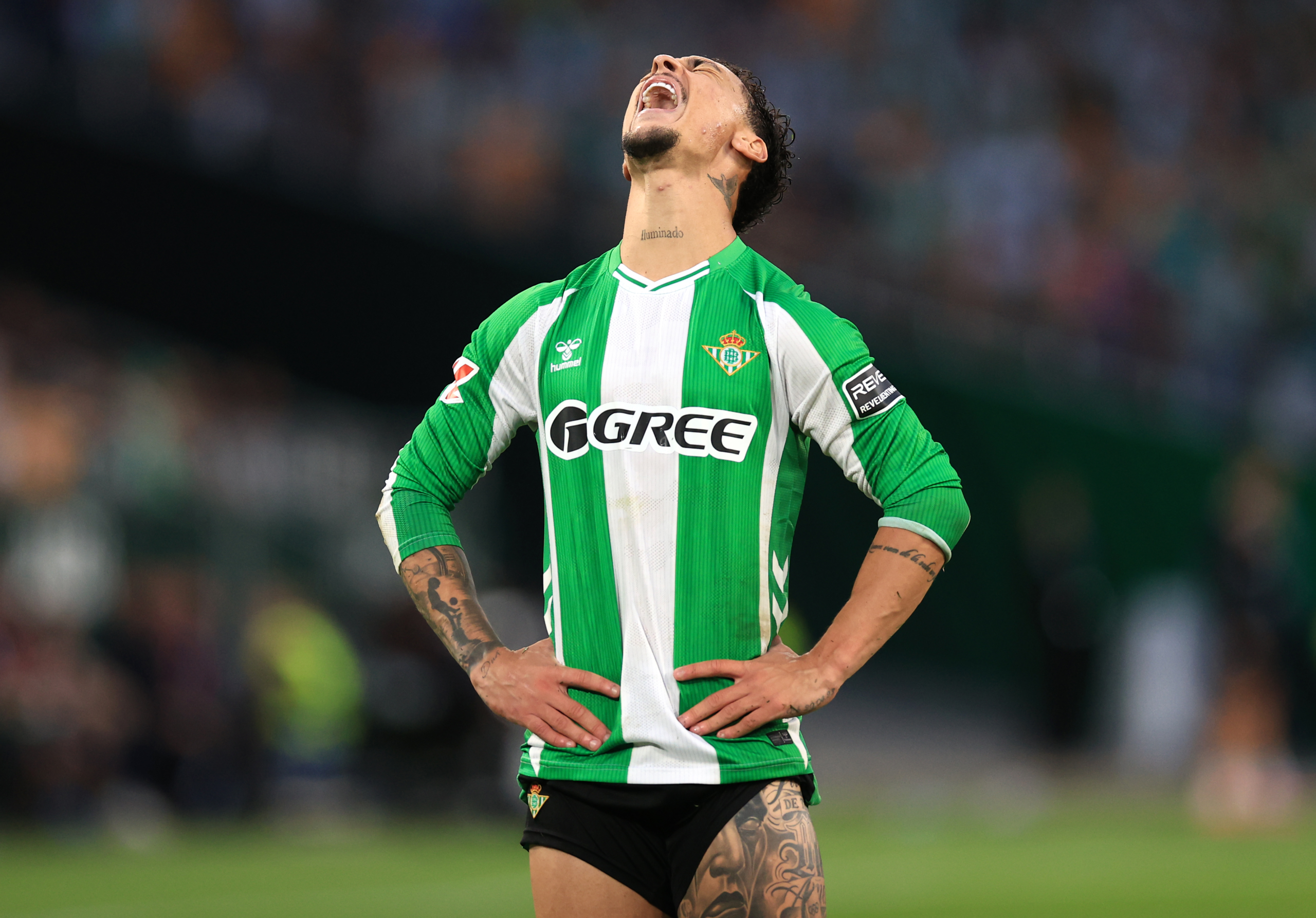 Betis, Antony: "Sono stato derubato. La mia famiglia è spaventata, ma ora stiamo tutti bene"