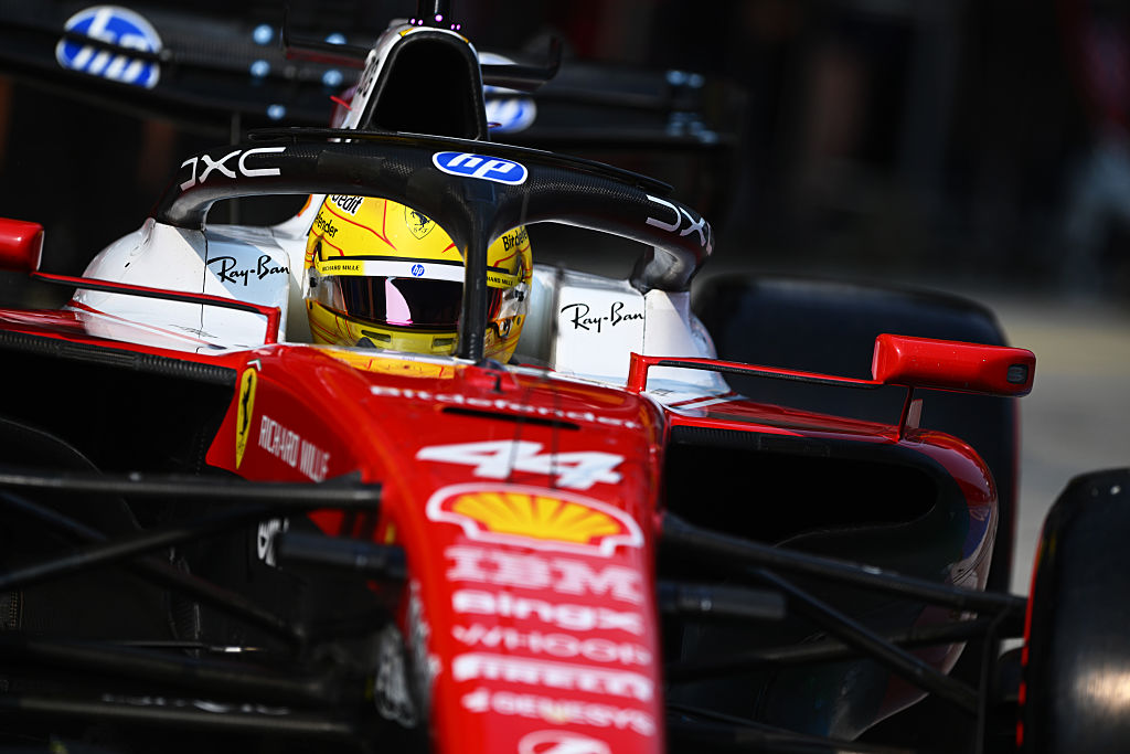 GP Bahrain, le Ferrari possono battere Verstappen e Antonelli? I bookie ci credono